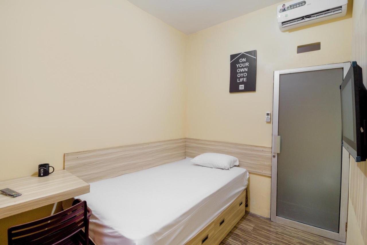Oyo Life 3149 Guest House Ppli Bandung Exterior photo